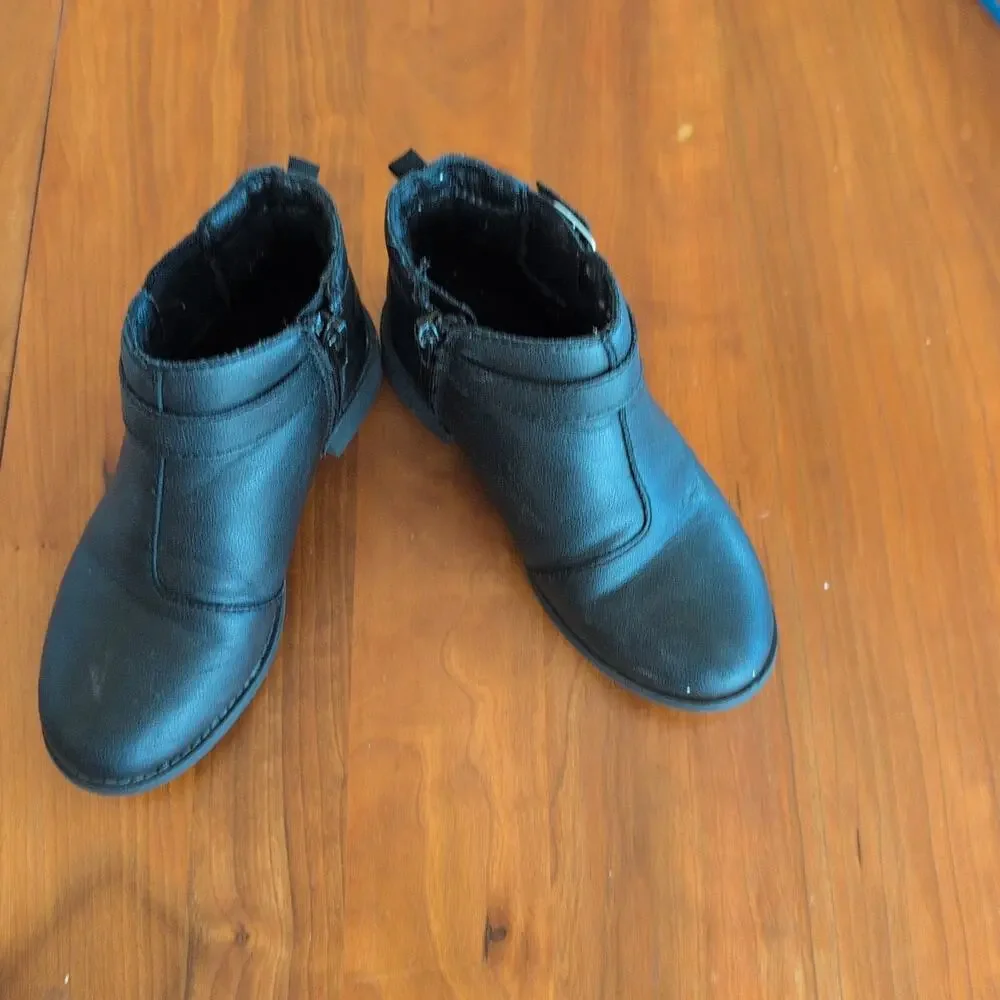 OshKosh Girls Boots - Black and Tan and cat and Jack brown boots - sz 12 bundle
